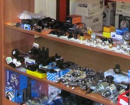 �������-����