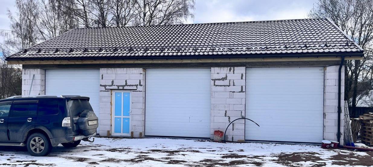 �������-����